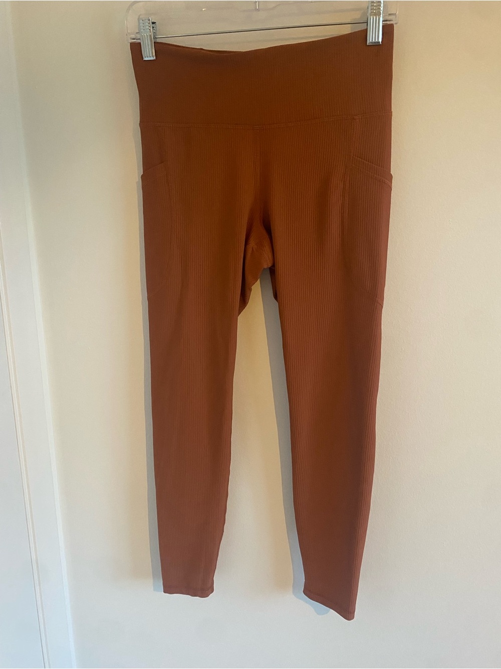 Old Navy  Ribbed High-Waist Leggings